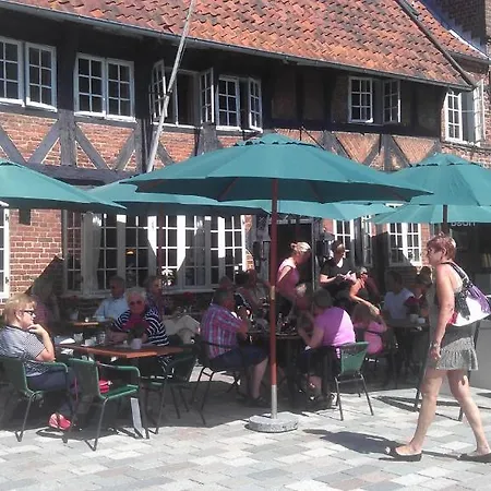 Värdshus Weis Stue 2*